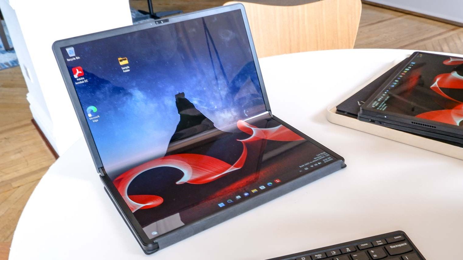 Lenovo ThinkPad X1 Fold 2022 hands-on: A better foldable-screen