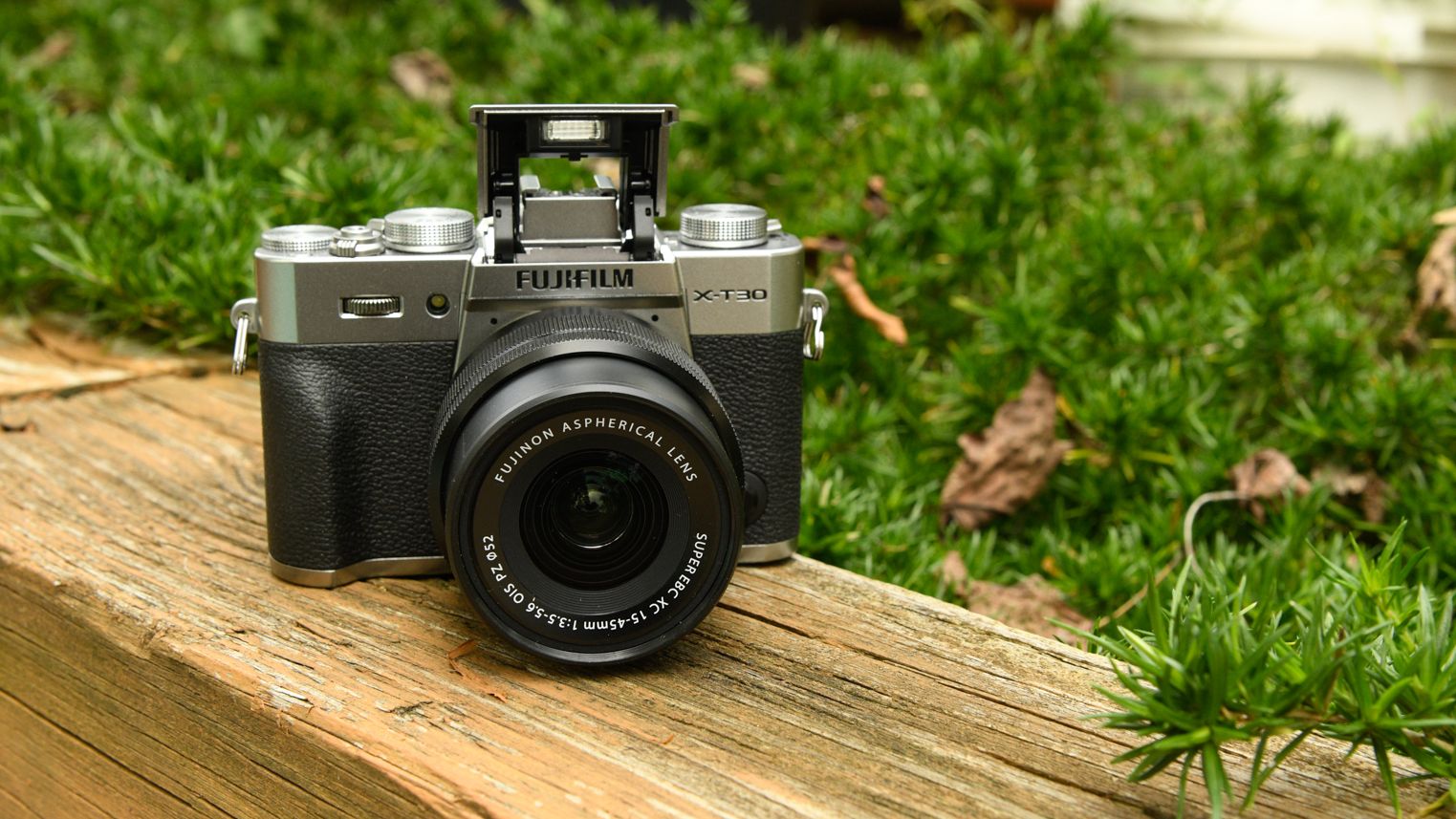 富士フイルム FUJIFILM X-T30 Amazon.com : Fujifilm X-T30 Mirrorless Digital Camera