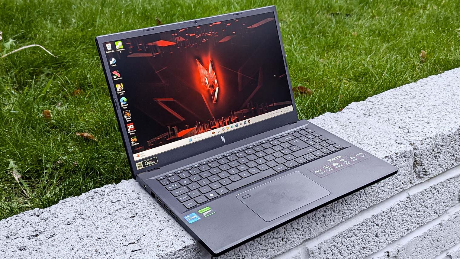 Acer Nitro V 15 (2024) review: Giving the RTX 3050 time to shine