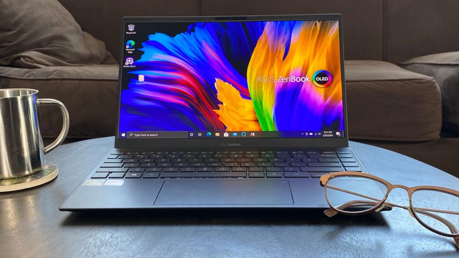 Asus ZenBook 13 (AMD) Review: Ryzen Slays the Tiger | Tom's Hardware