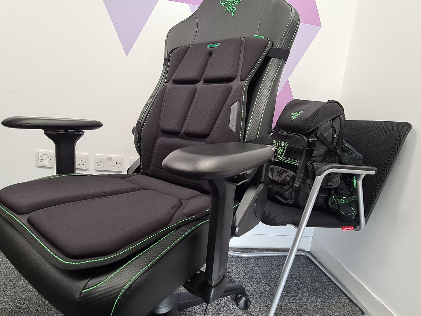 Razer's bringing good vibrations to Razercon with a $300 vibrating seat cushion | PC Gamer Razer's bringing good vibrations to Razercon with a $300 vibrating seat cushion | PC Gamer