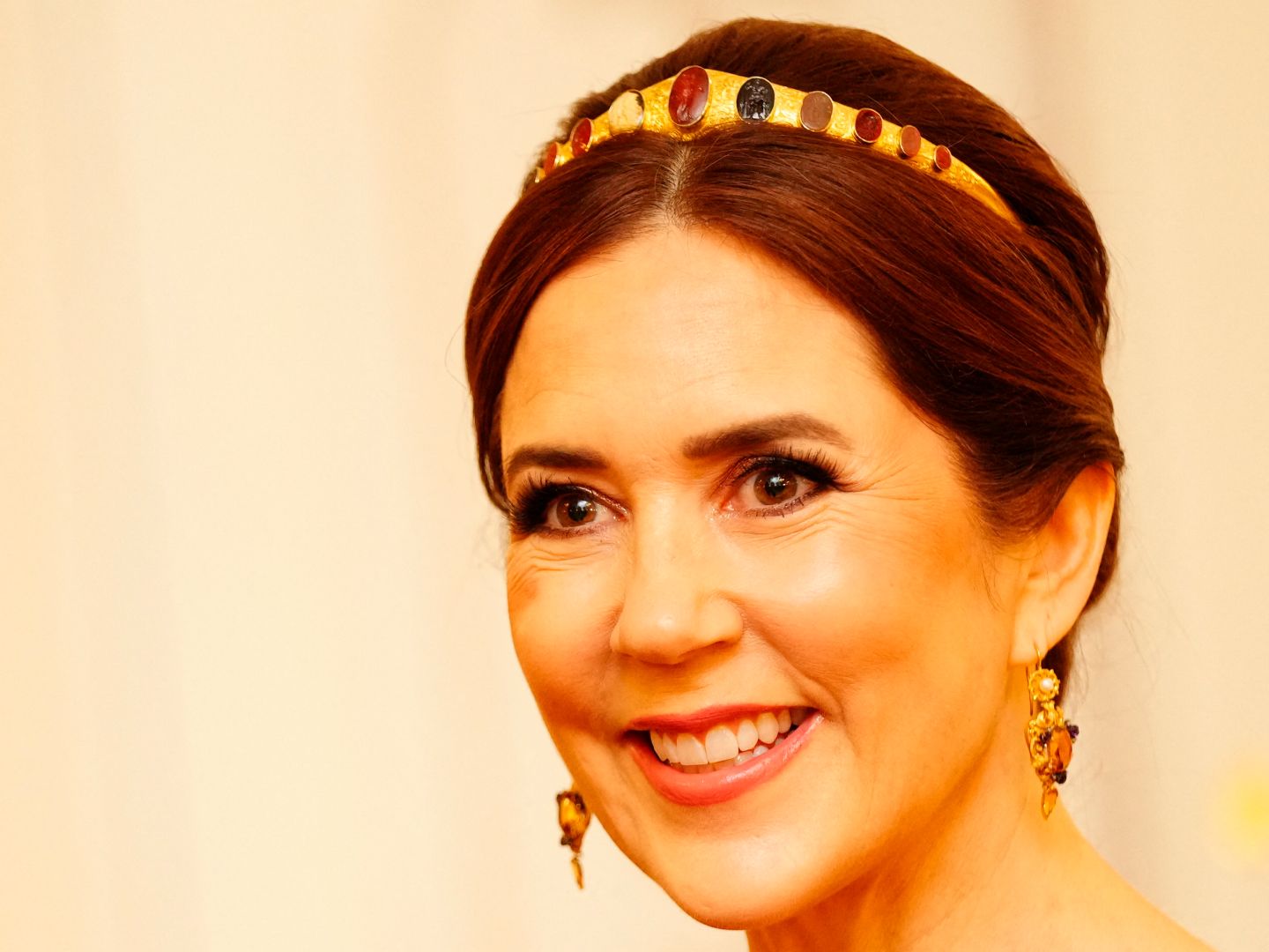 A full round tiara worn twice has 2 stones missing, beautiful!!! Tiara with Stones on a Beautiful Background. Selective Focus  main image 3