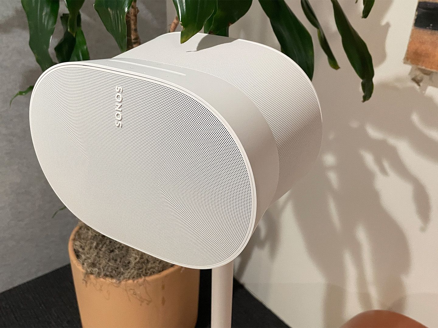 SONOS ERA300 ホワイト Sonos Era 300 Wireless Bluetooth Smart Speaker - White