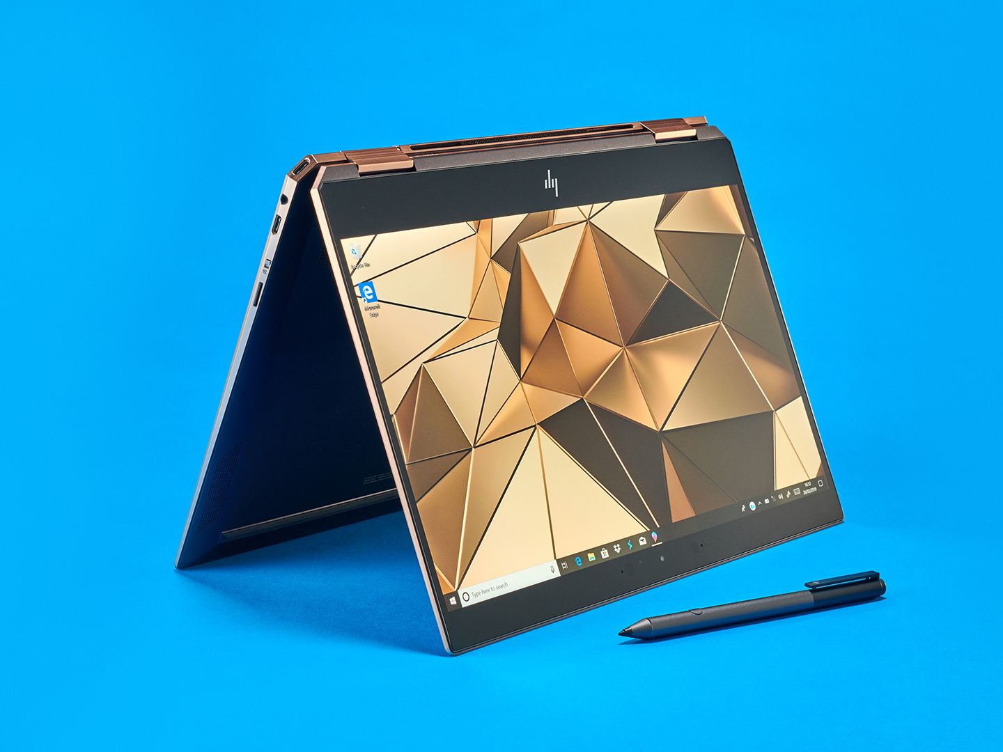 HP Spectre x360 13-aw0156TU (2019年後期モデル）