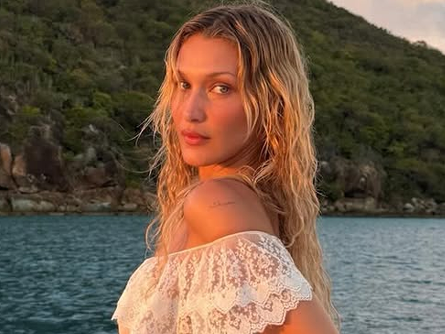 Bella Hadid Restarts the Mermaid Trend in Nearly-Naked Chloé