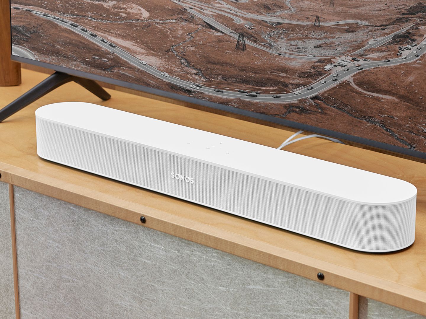 Sonos beamホームシアターTVスピーカー美品✨ 小さいけどDolby Atmos対応の本格派！ Sonos Beam (Gen 2)は59,800円で