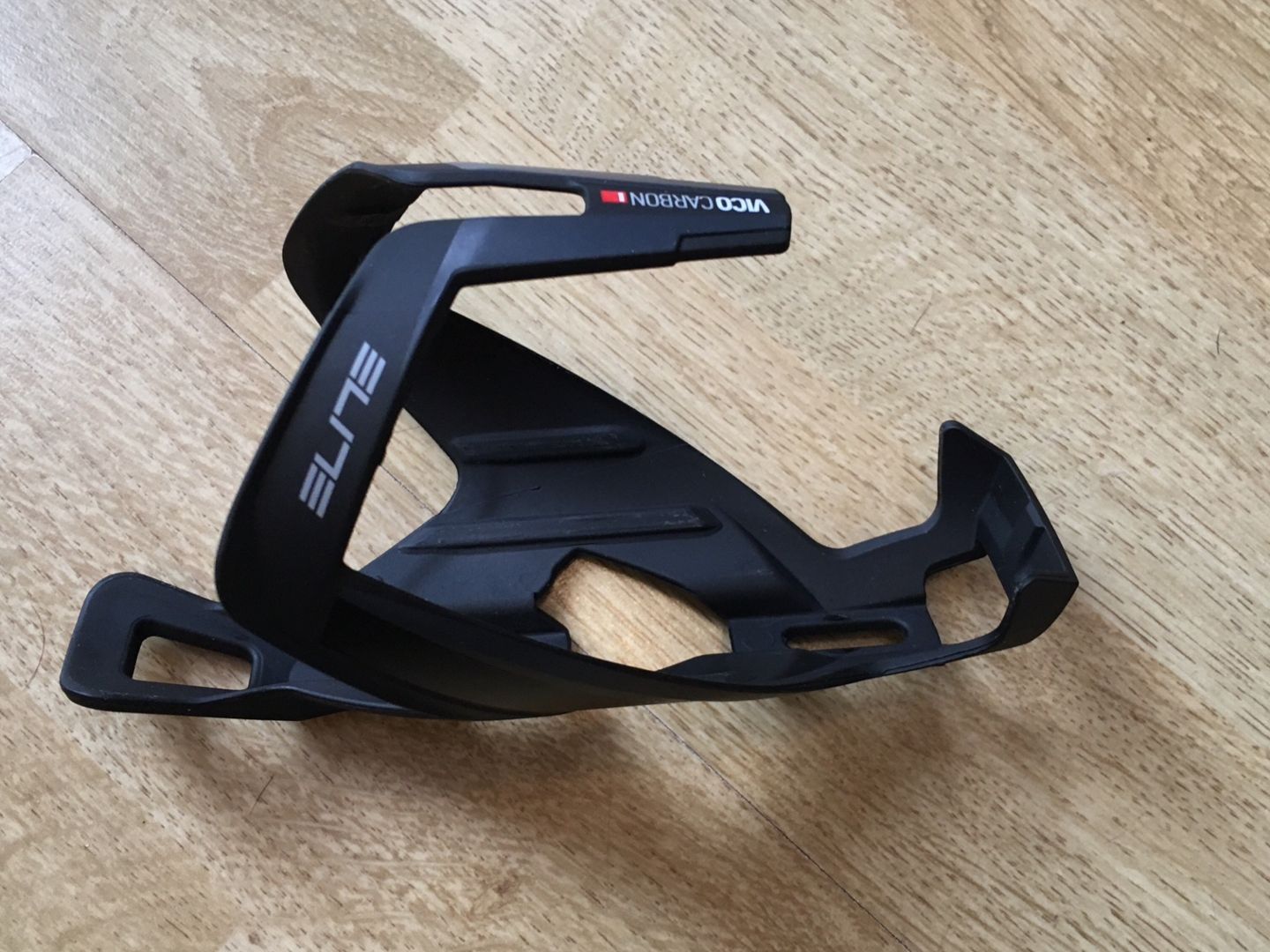 Elite Vico Carbon bottle cage review | Cycling Weekly