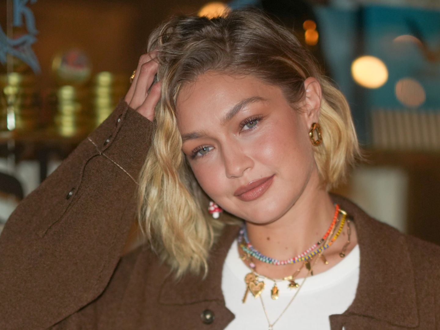 Contrast Makeup Theory Is the Viral TikTok Anti-Trend Everyone Should Try |  Marie Claire, image size:1440x1080