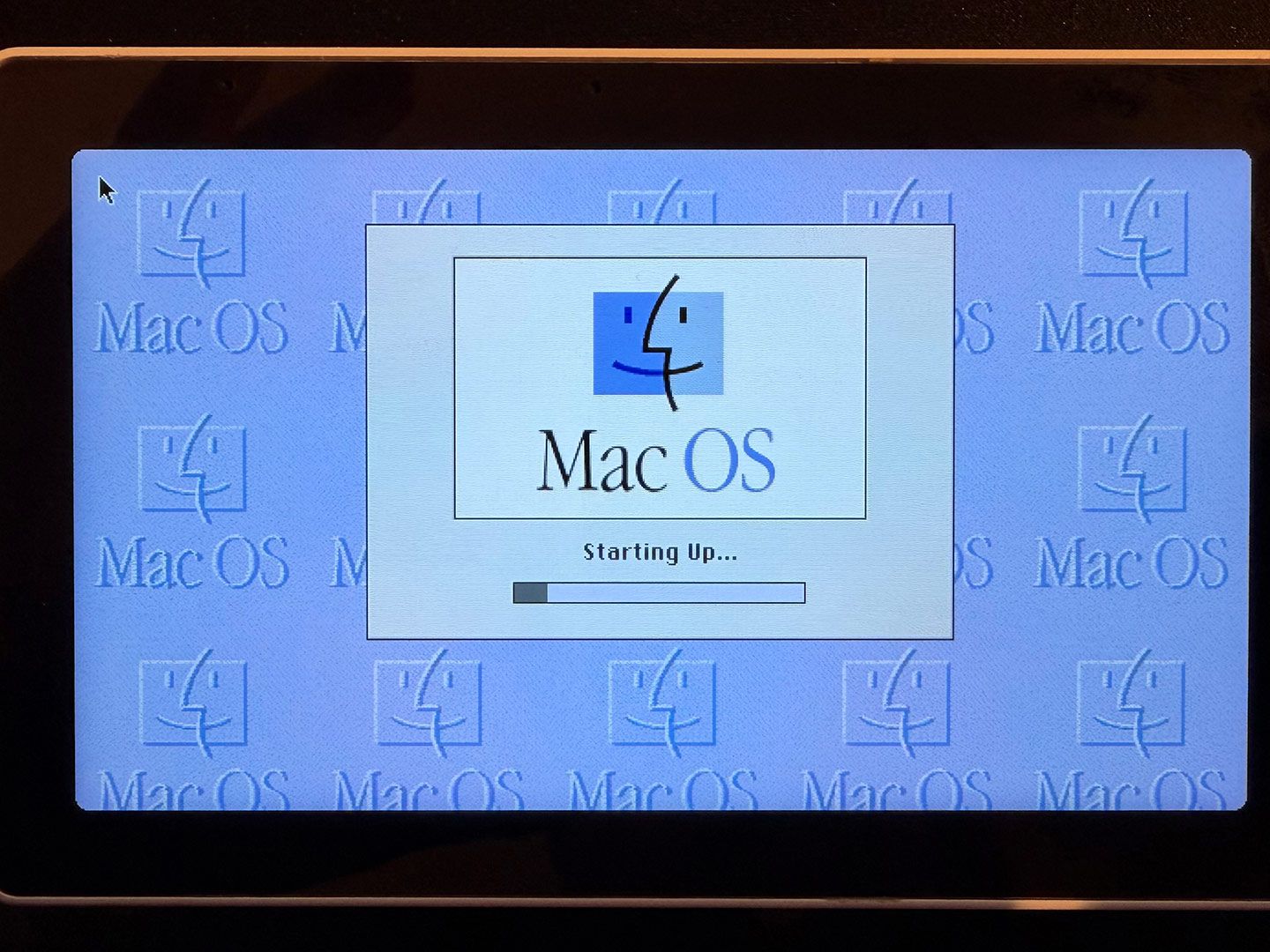Retro Apple emulator ported to $60 ESP32 microcontroller-powered