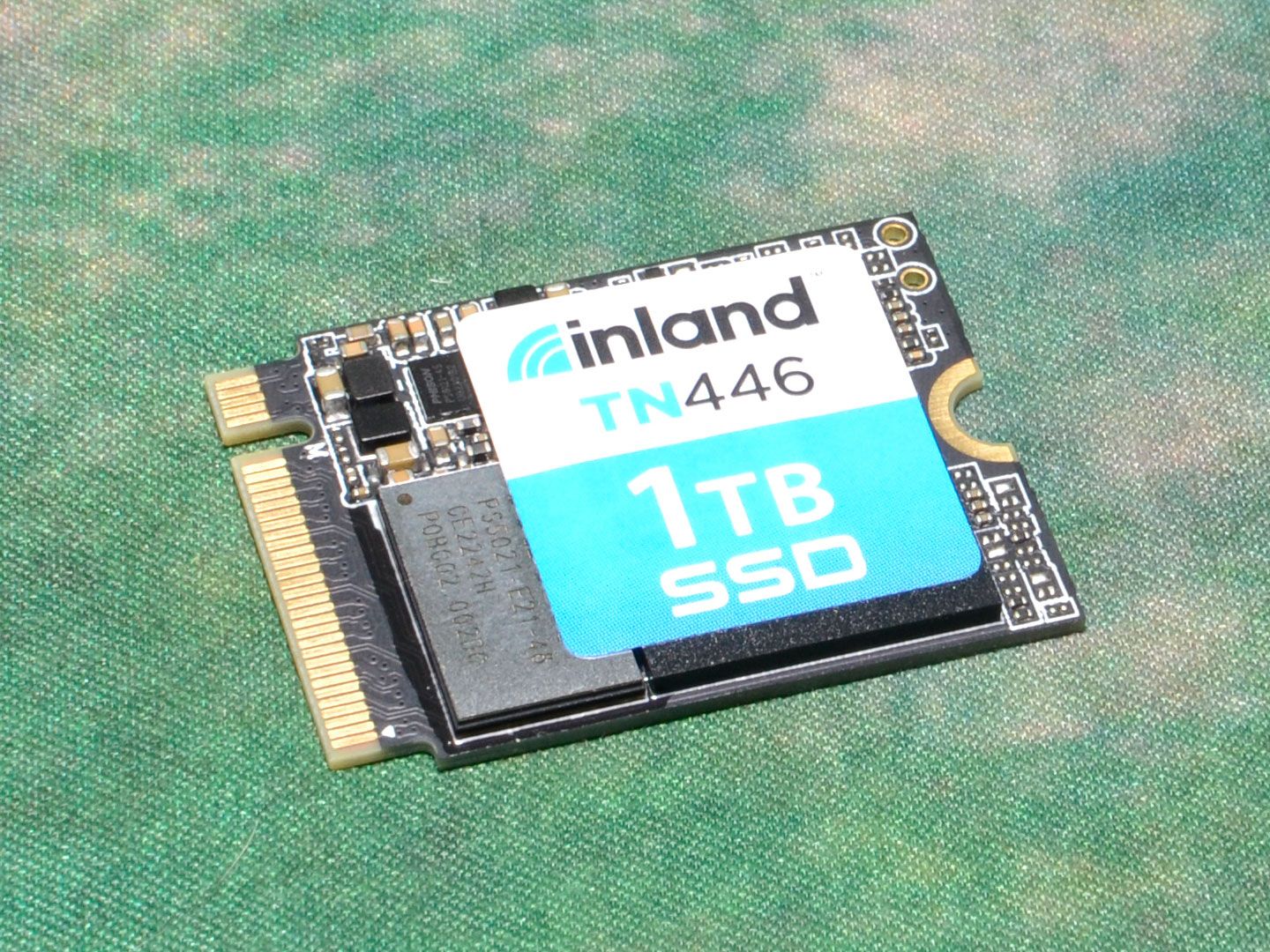 M.2 SSD NVMe 1TB 新品【328】 FzTpz8WHQMVhW4CyzFtT6V.jpg
