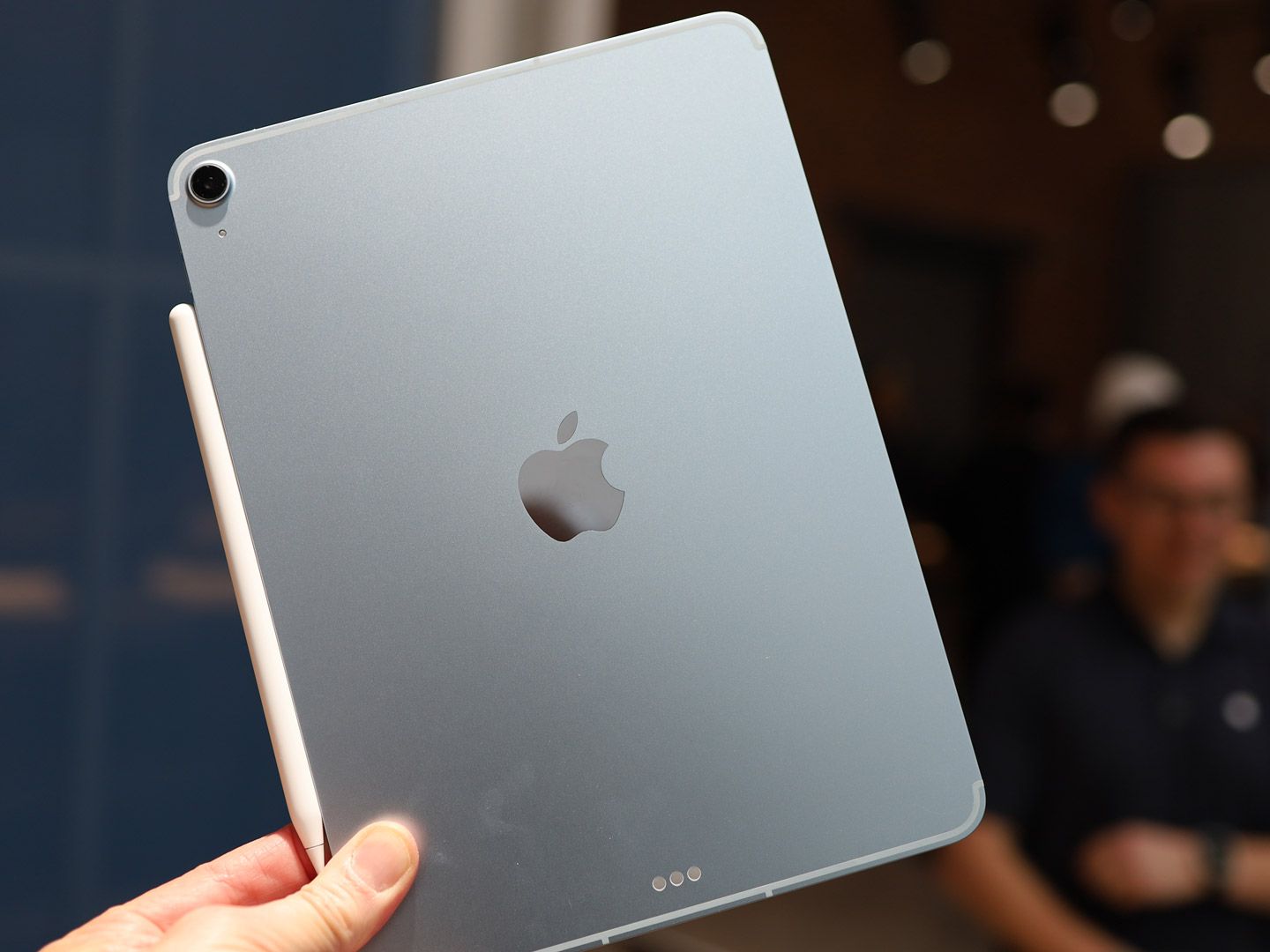 The iPad Air M4 gets its biggest discount since Apple's recent