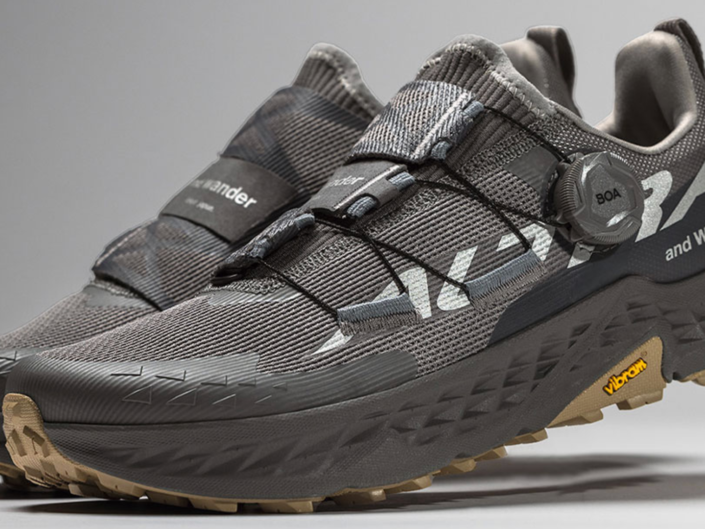 【超美品】 Altra×and wander TIMP 5 BOA gray Men's Timp 5 BOA and wander Trail Shoe | Altra Running - Altra