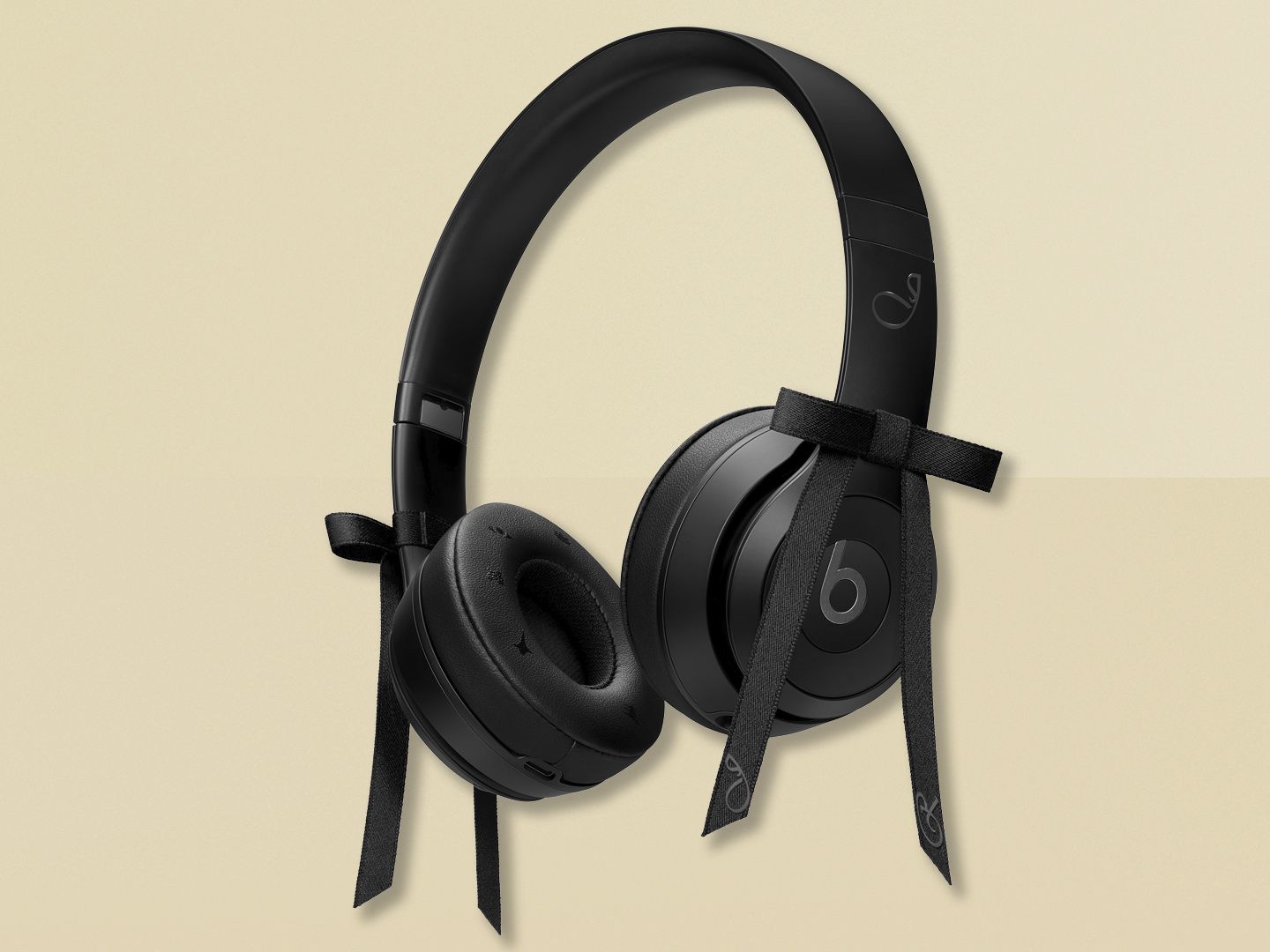 Beats brings back its sold-out JENNIE headphones in a stealthy new
