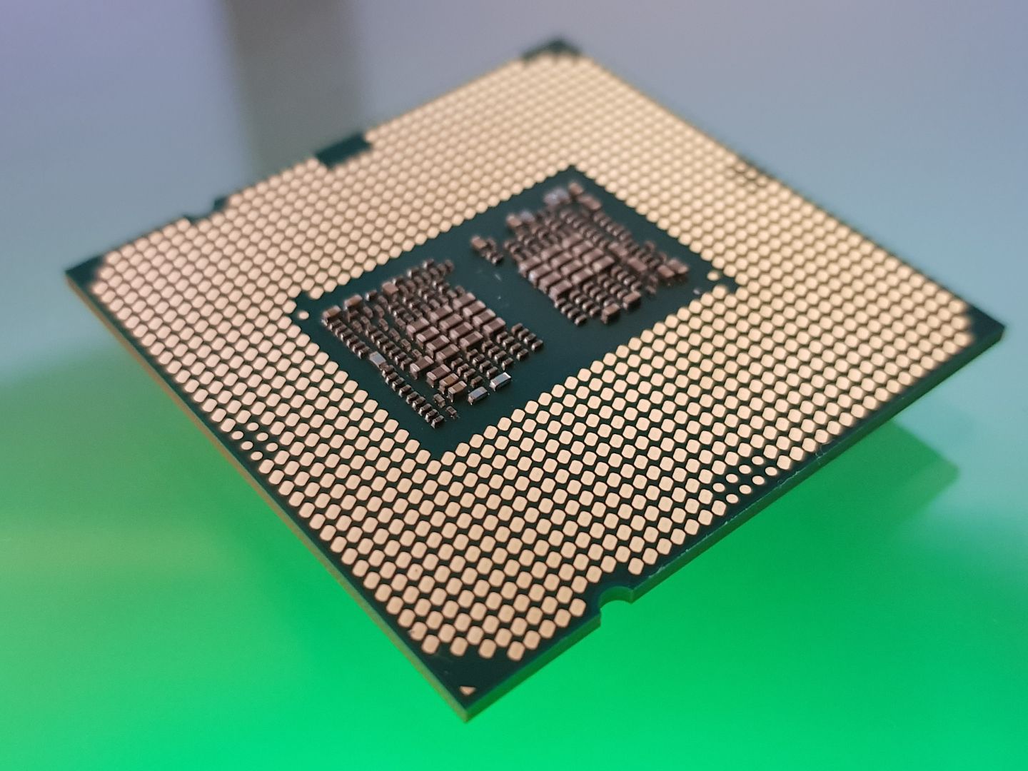 ジャンク　i9 10900k Intel Core i9-10900K 10th Gen 10-Core 3.7 GHz CPU w/Avengers