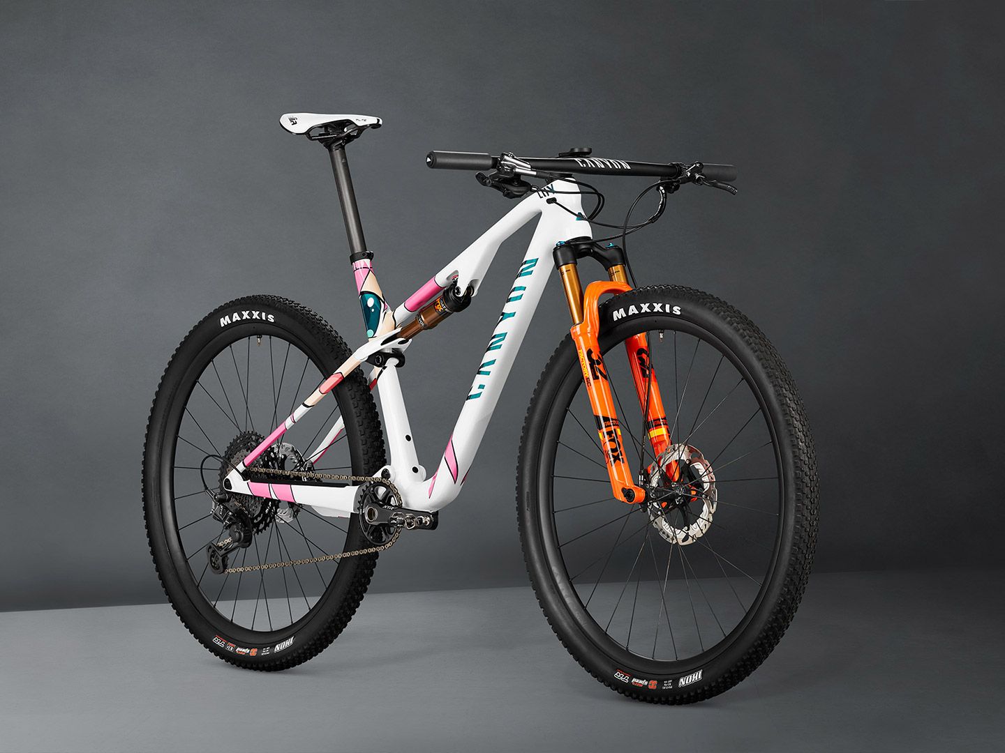 横浜市旭区発　MON WING ELITE PRO MTB良品 VaMWsZVt6kvrP2tX9eeQEN.jpg