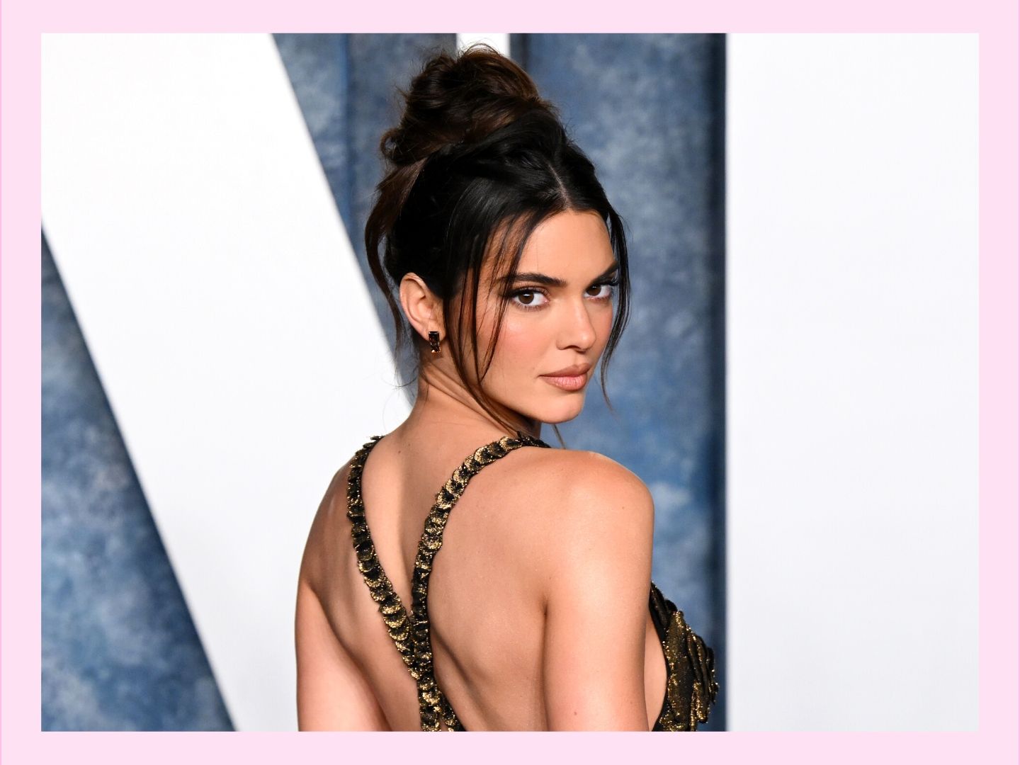 Kendall Jenner proves 'old money' is in with vintage dresses | My Imperfect  Life