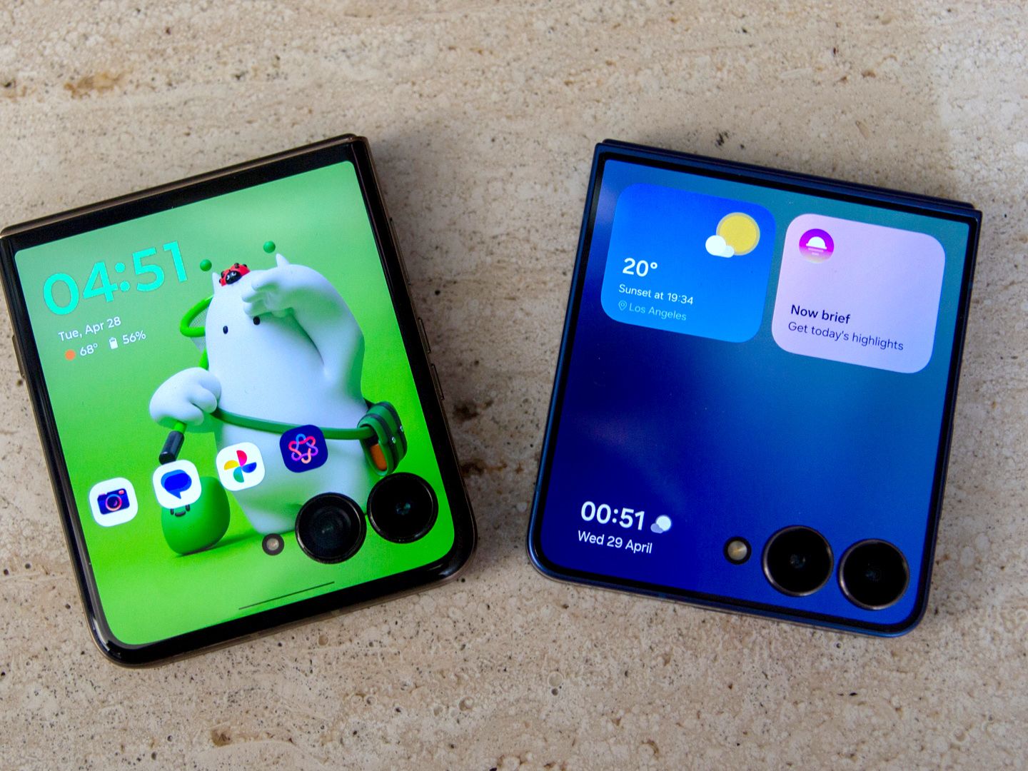 Samsung could address Motorola Razr dominance with a lighter