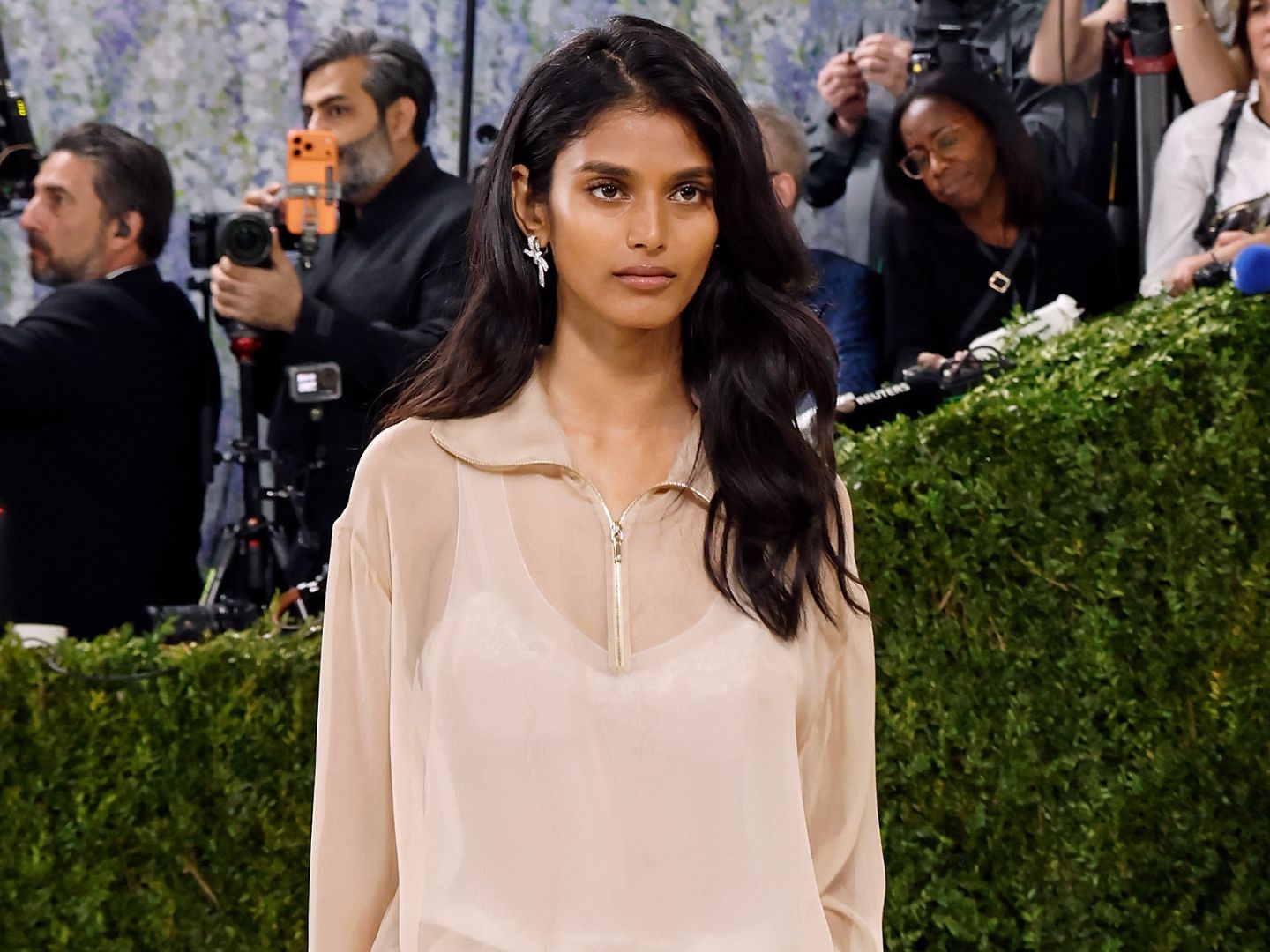 met gala denim dress Oscar Award-Winning actor @davinejoy wears a custom Gap denim gown at her Met  Gala debut. Crafted by Gap Inc's Creative Director @zacposen Paying tribute  to Gap's 1969 denim. On theme, the gown