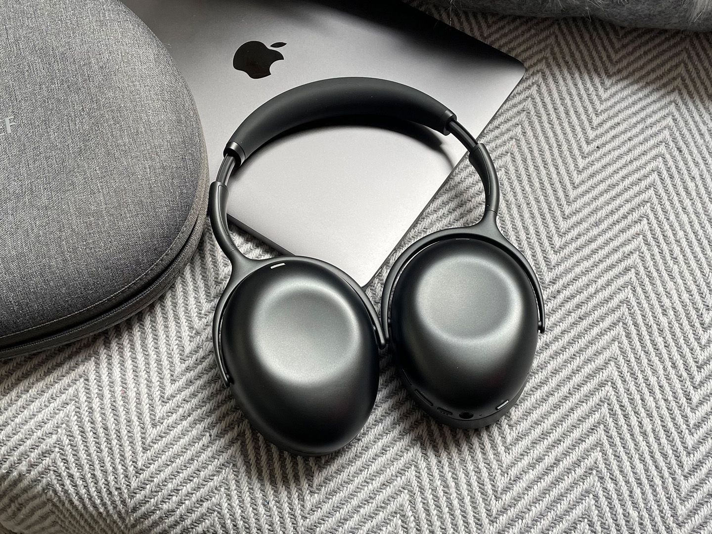 KEF Mu7 ワイヤレスヘッドホン Bluetooth 5.1 スマート KEF Mu7 ワイヤレスヘッドホン Bluetooth 5.1 スマート