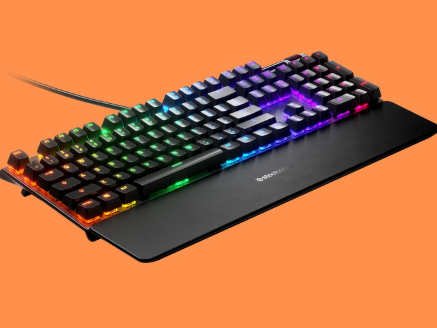 Save 26% on this SteelSeries Apex 7 keyboard in Amazon's