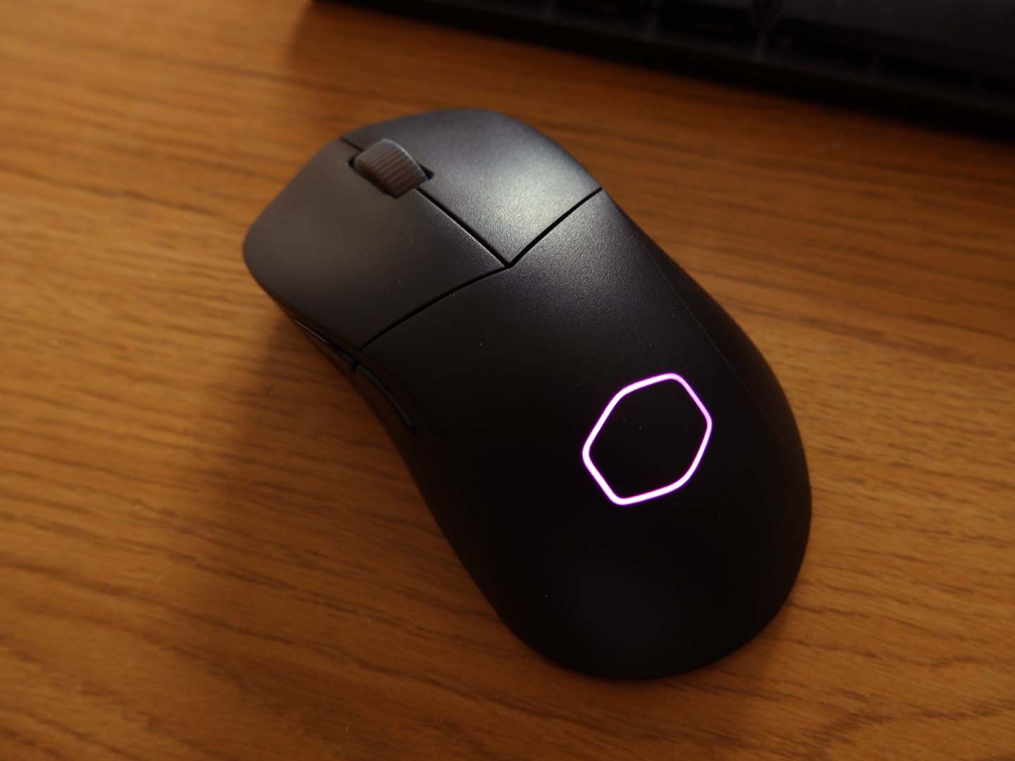 Cooler Master MM731 review: a decent wireless FPS gaming