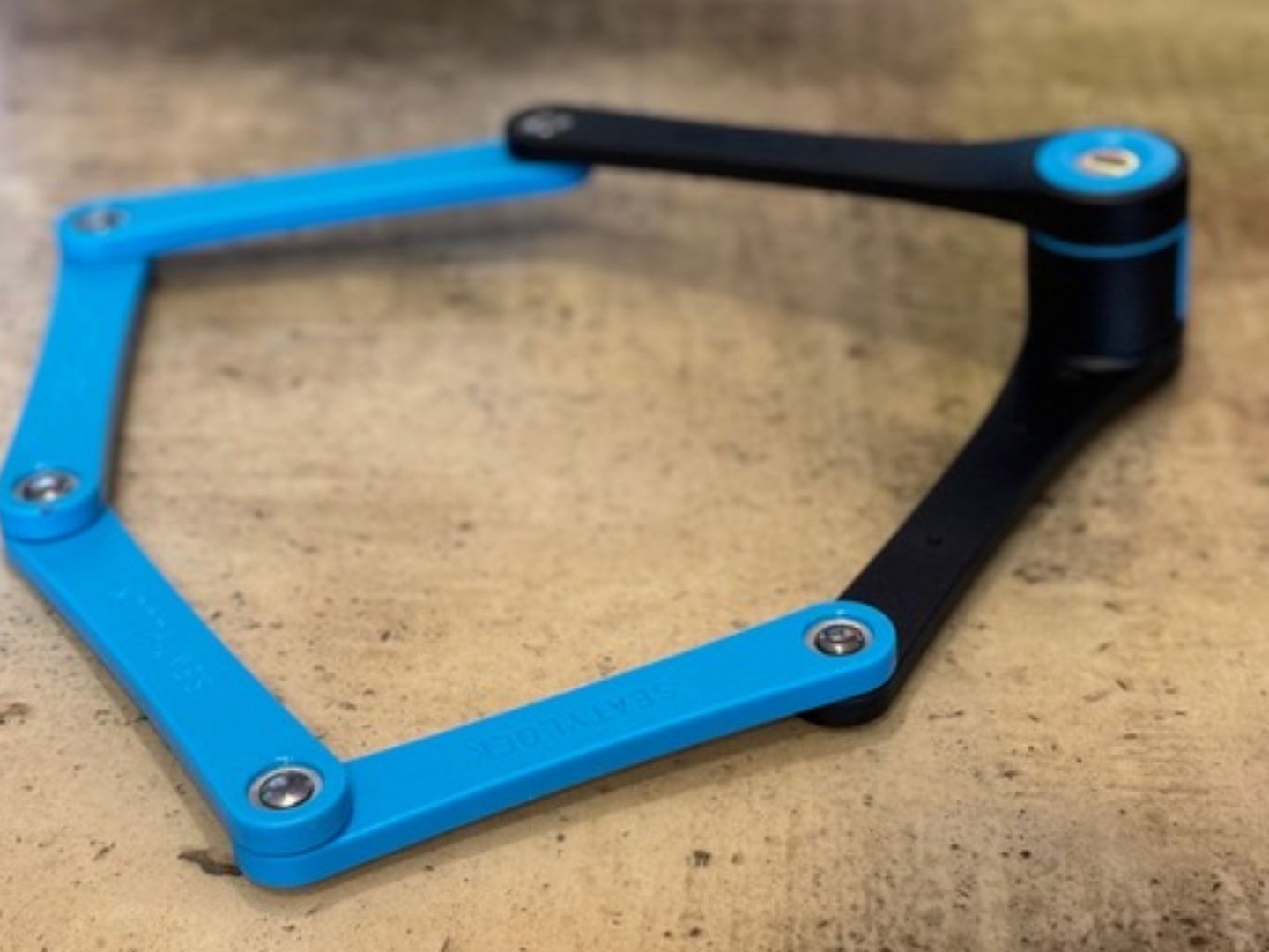 Small but perfectly formed? Seatylock Foldylock Compact review