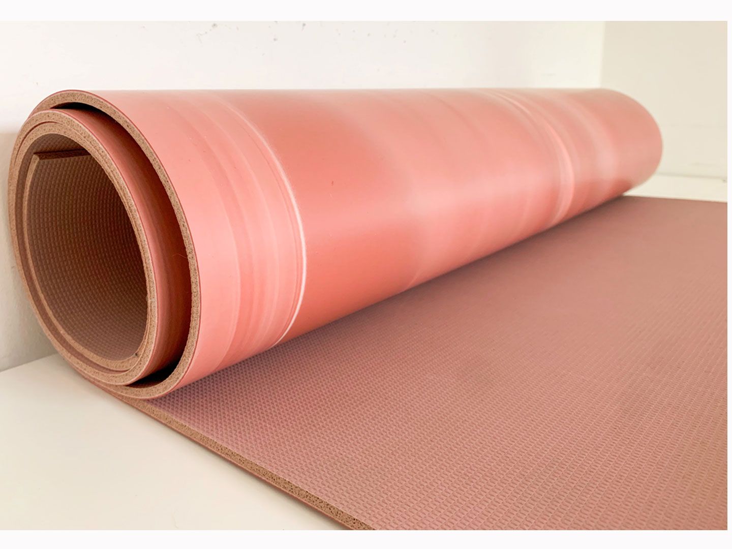 ヨガ lululemon - West Coast Yoga Mat (5MM) The Mat 5mm *Made With FSC™ Certified Rubber | Men's Mats