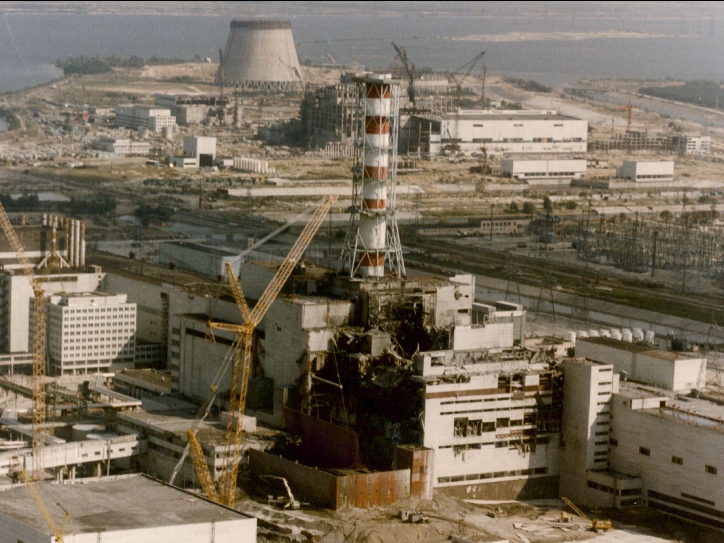 Science history: Chernobyl nuclear power plant melts down, bringing the  world to the brink of disaster  April 26, 1986 | Live Science