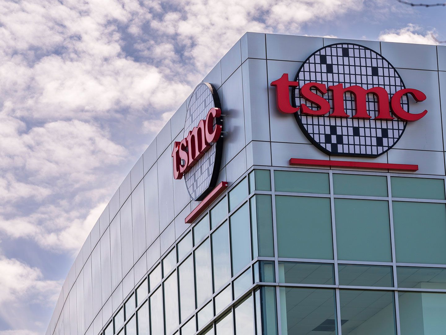 Poshnali gozal qoramagizlar bilan porno Rus qishloq ayollar porno