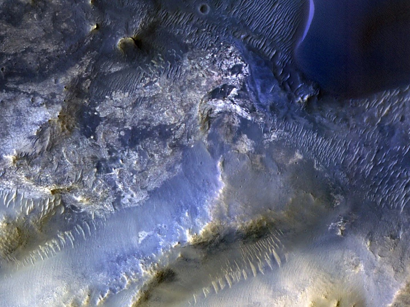 トップス mars See the 100,000th photo of Mars taken by NASA's groundbreaking Red