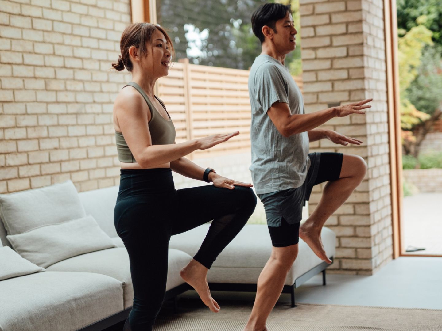 Yes, you can work the whole body and get strong with just 10 minutes of exercise a day | Fit&Well Yes, you can work the whole body and get strong with just 10 minutes of exercise a day | Fit&Well