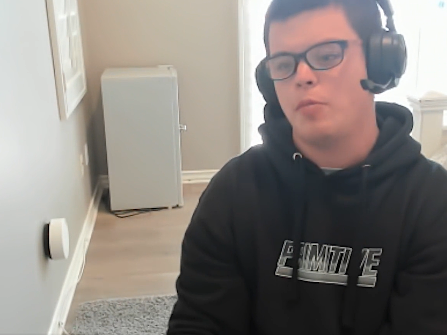 Under fire after OnlyFans leak, Twitch streamer Sketch posts apology for a  past that doesnt really need one: That was a dark time, [a] rough time |  PC Gamer