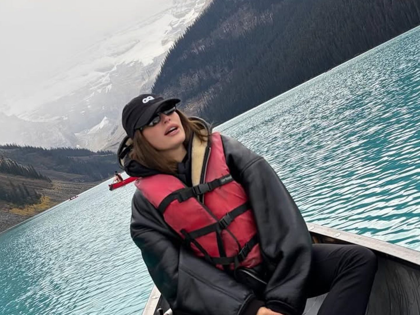 hailey bieber nike air force