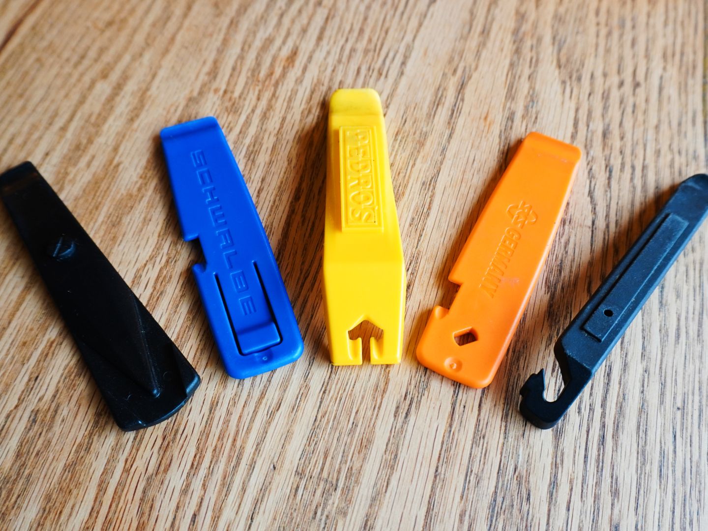 Cyctravel Bike Tire Levers, Ultra Strong Tire Levers Don't Hurt The Tire, Non-Slip And Save Effort, Tire Spoons For Mountain Bike And Road Bike, Easy Bike Tire Removal Tool. (2