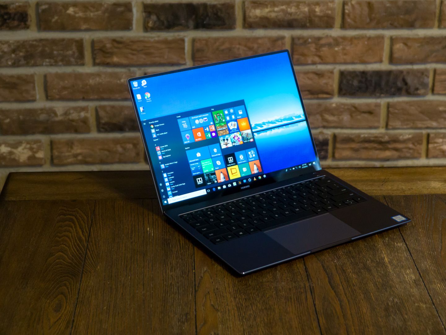 HUAWEI - 【くま】HUAWEI Matebook X Pro Corei5 Huawei MateBook X Pro (2021) Review | PCMag