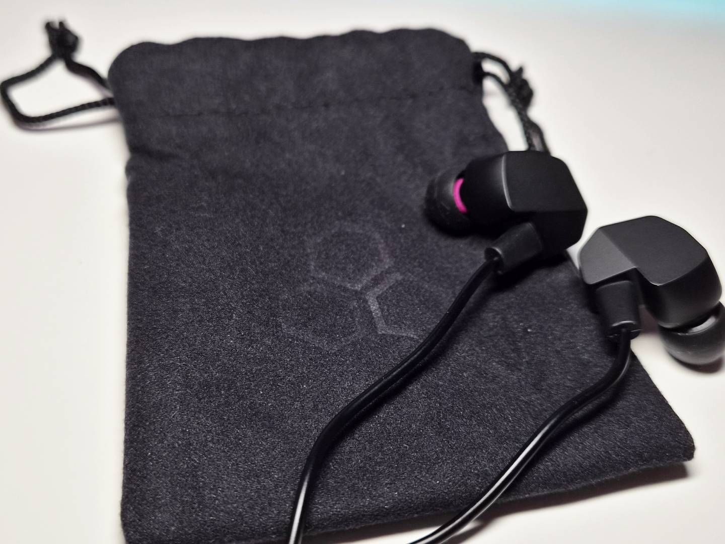 The Final VR3000 earphones bring a headset-level sound to