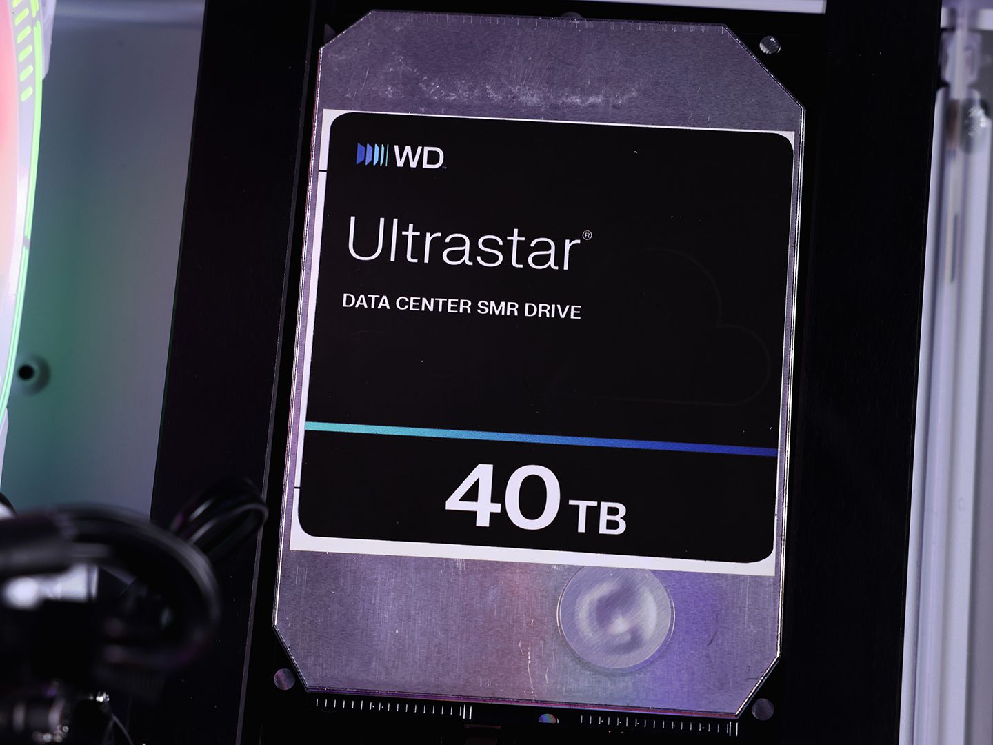 Western Digital unveils massive 40TB HDD with energy-assisted