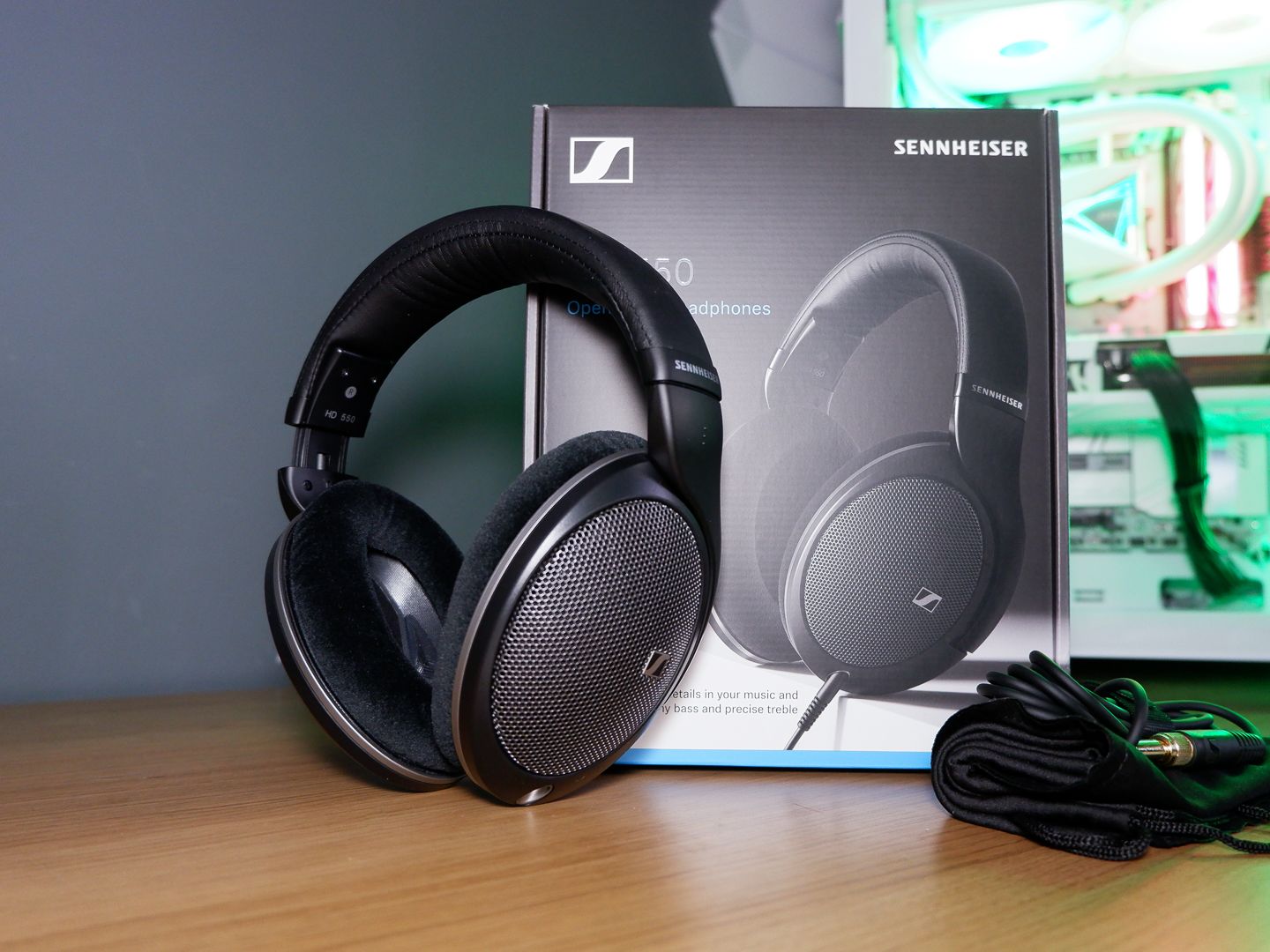 Sennheiser HD 550 review | PC Gamer