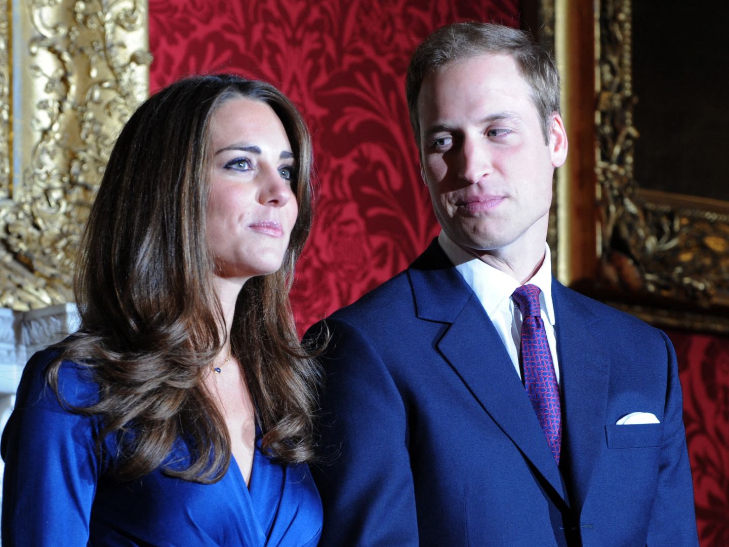 kate middleton engagement announcement dress Prince William Was Middleton's Knight in Shining Armor Size:24-26 Stunning Red Dress Ideas Derby Day Edit Issa