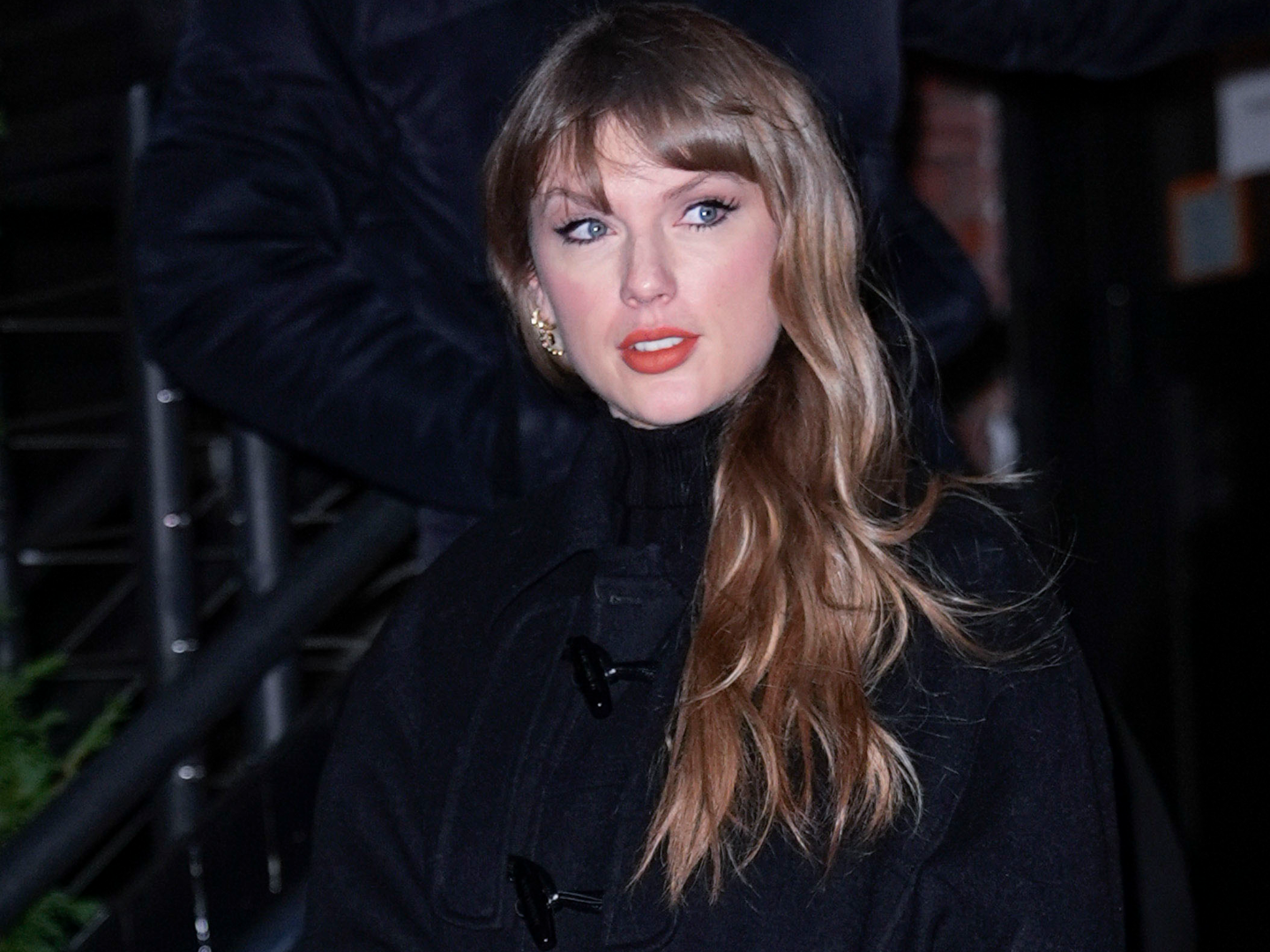 LOUIS VUITTON★ ツイードリバーシブルアウター38★ロゴレザー yPRtYjBFuixCkVL7YUHy4J.png