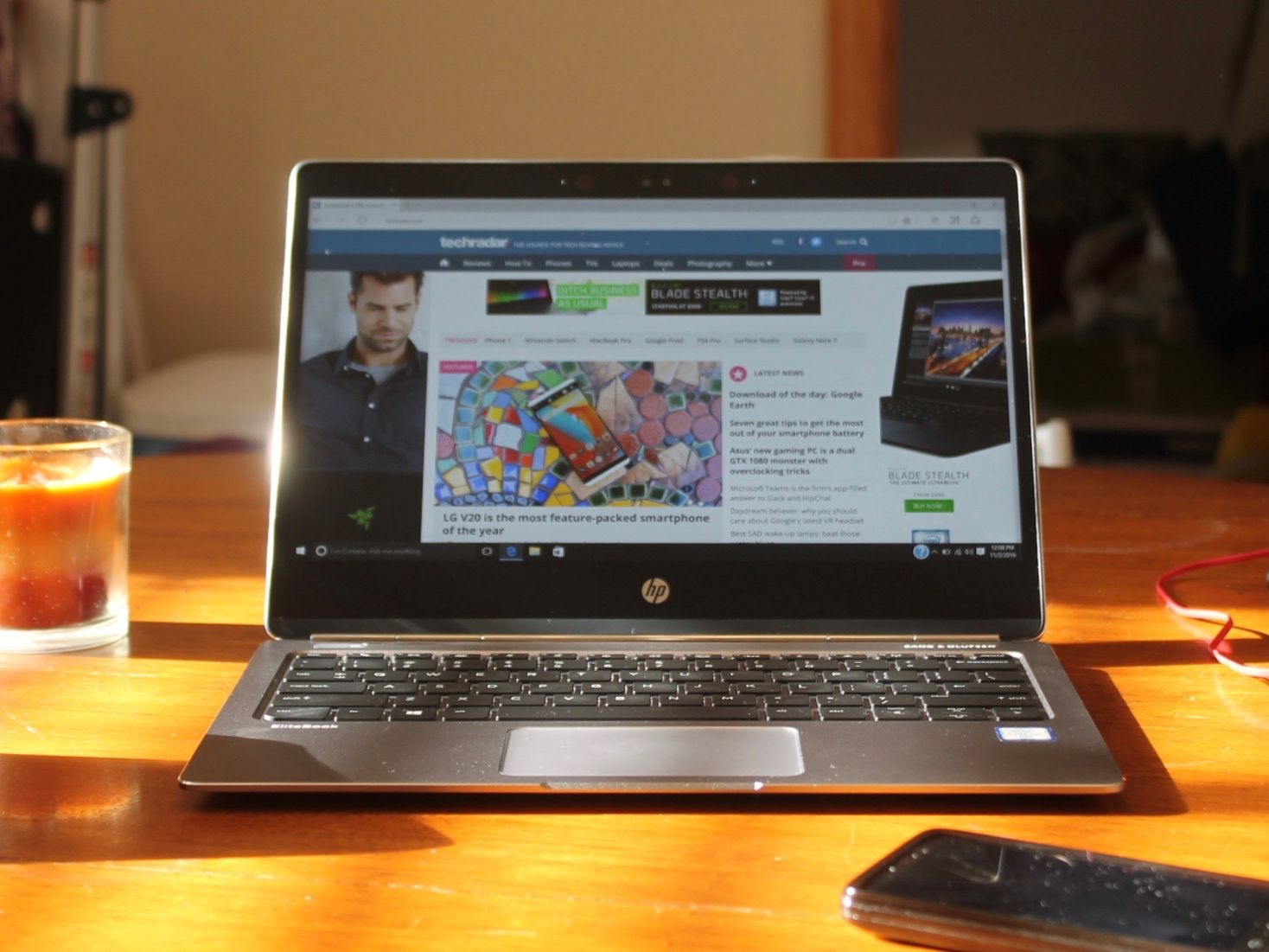 Windowsノート本体 HP EliteBook Folio G1 SSD120GB HP EliteBook Folio G1 - Full Review and Benchmarks | Laptop Mag