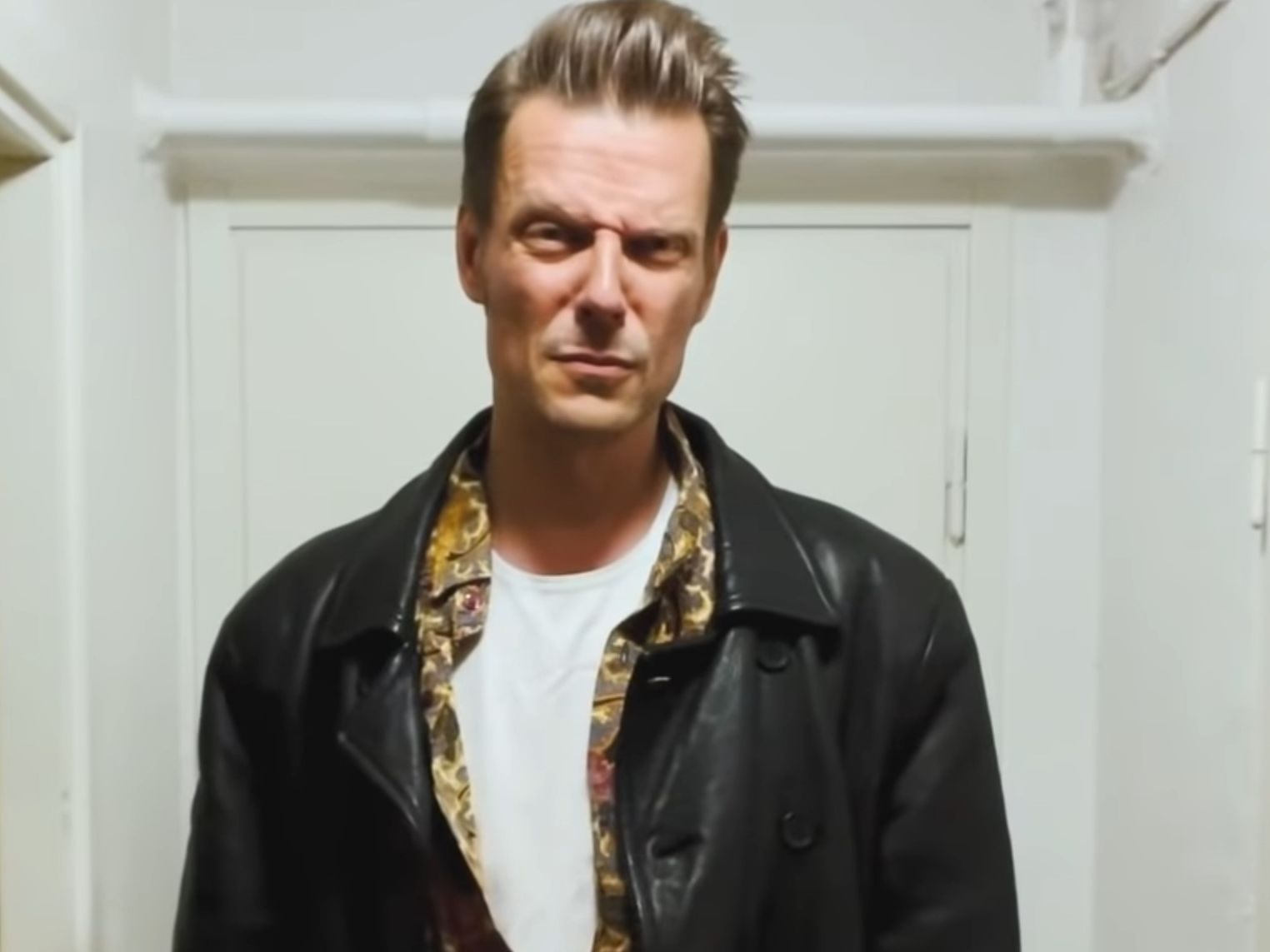 Maks Payne jinsiy aloqa