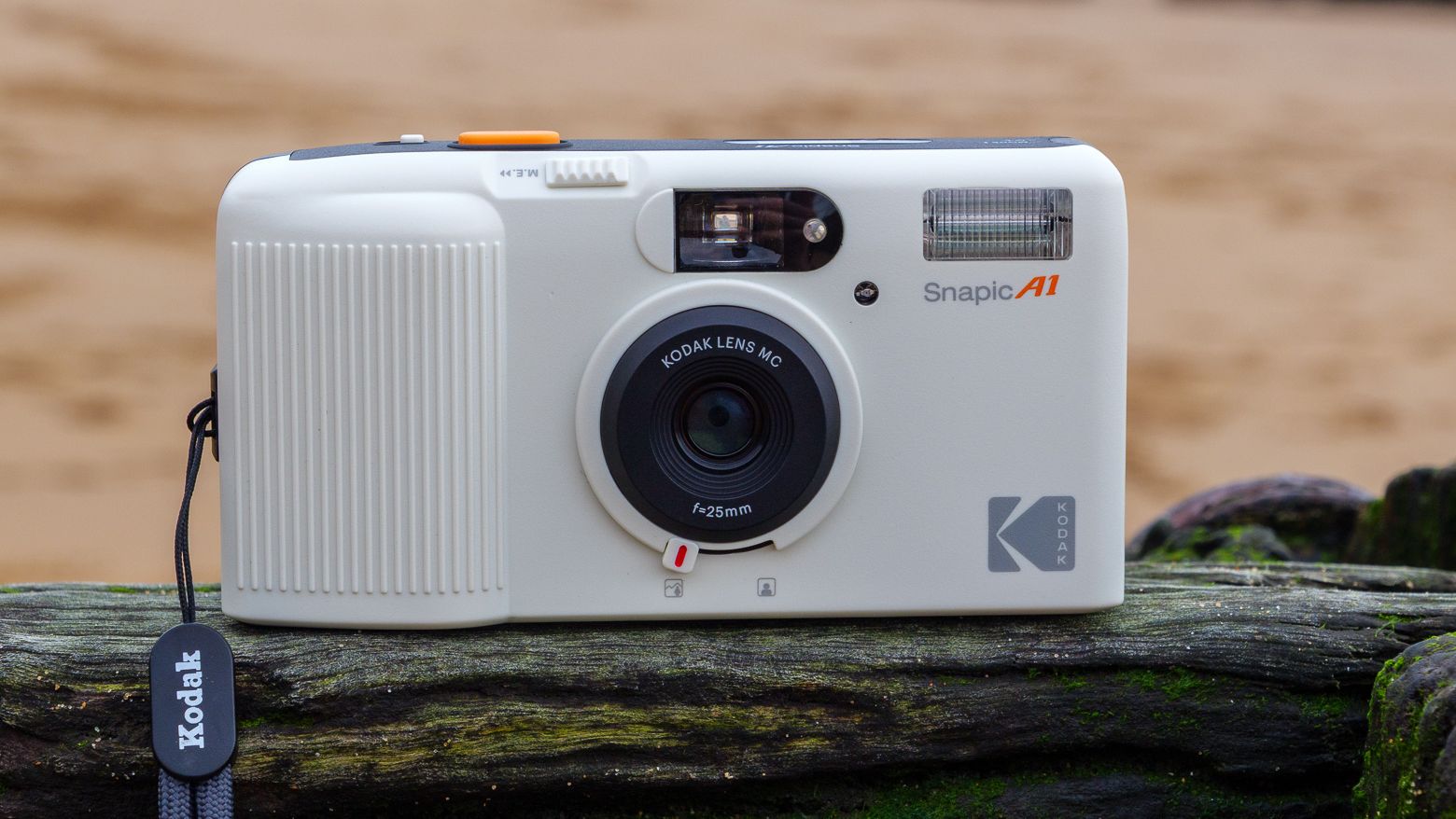Kodak Snapic A1 review: a basic 35mm camera packed with retro