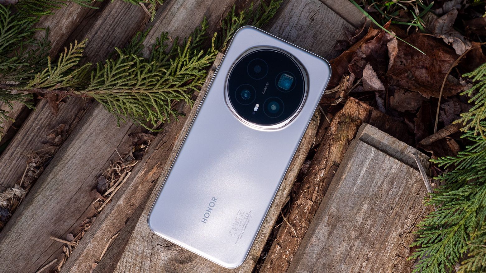 最新26DMK SILVER FEATHER ＨONOR PRO L Honor Magic 8 Pro review: A compelling Galaxy S26 Ultra
