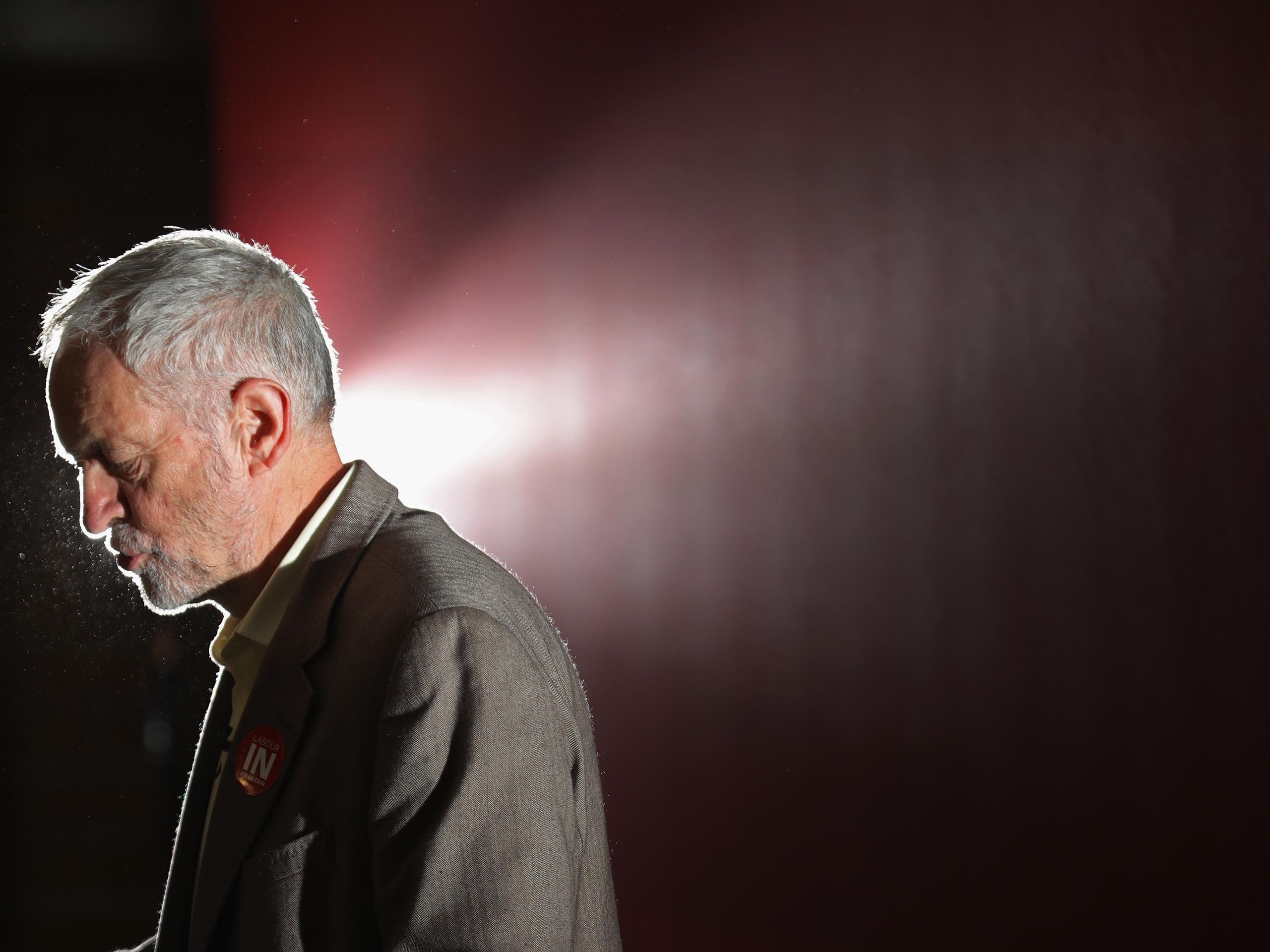 Analysis: Attacks on Ed Miliband in UK newspaper editorials have already  exceeded 2024 levels : r/ukpolitics, image size:2560x1920