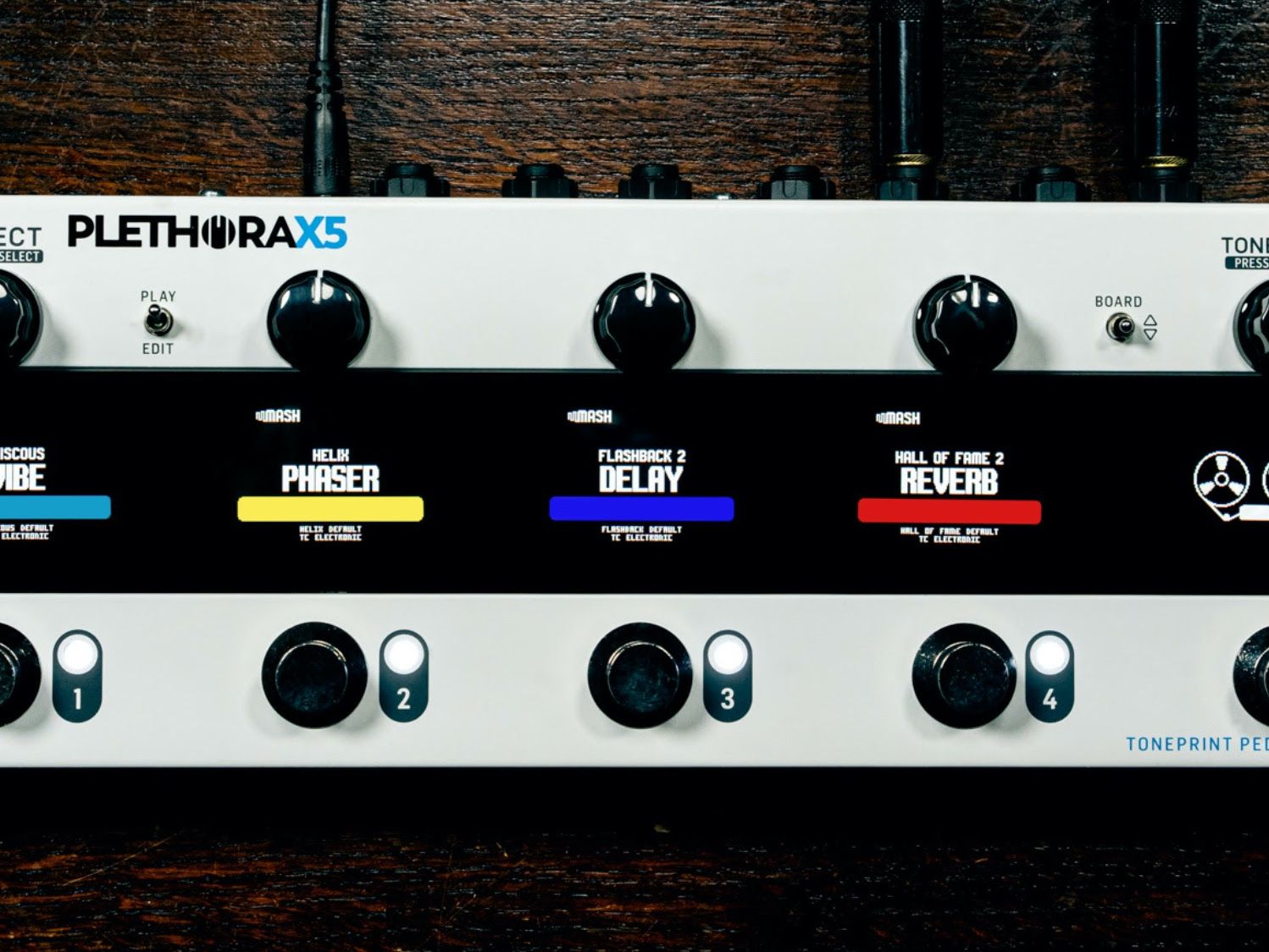 TC Electronic adds the Helix Phaser and Viscous Vibe to the
