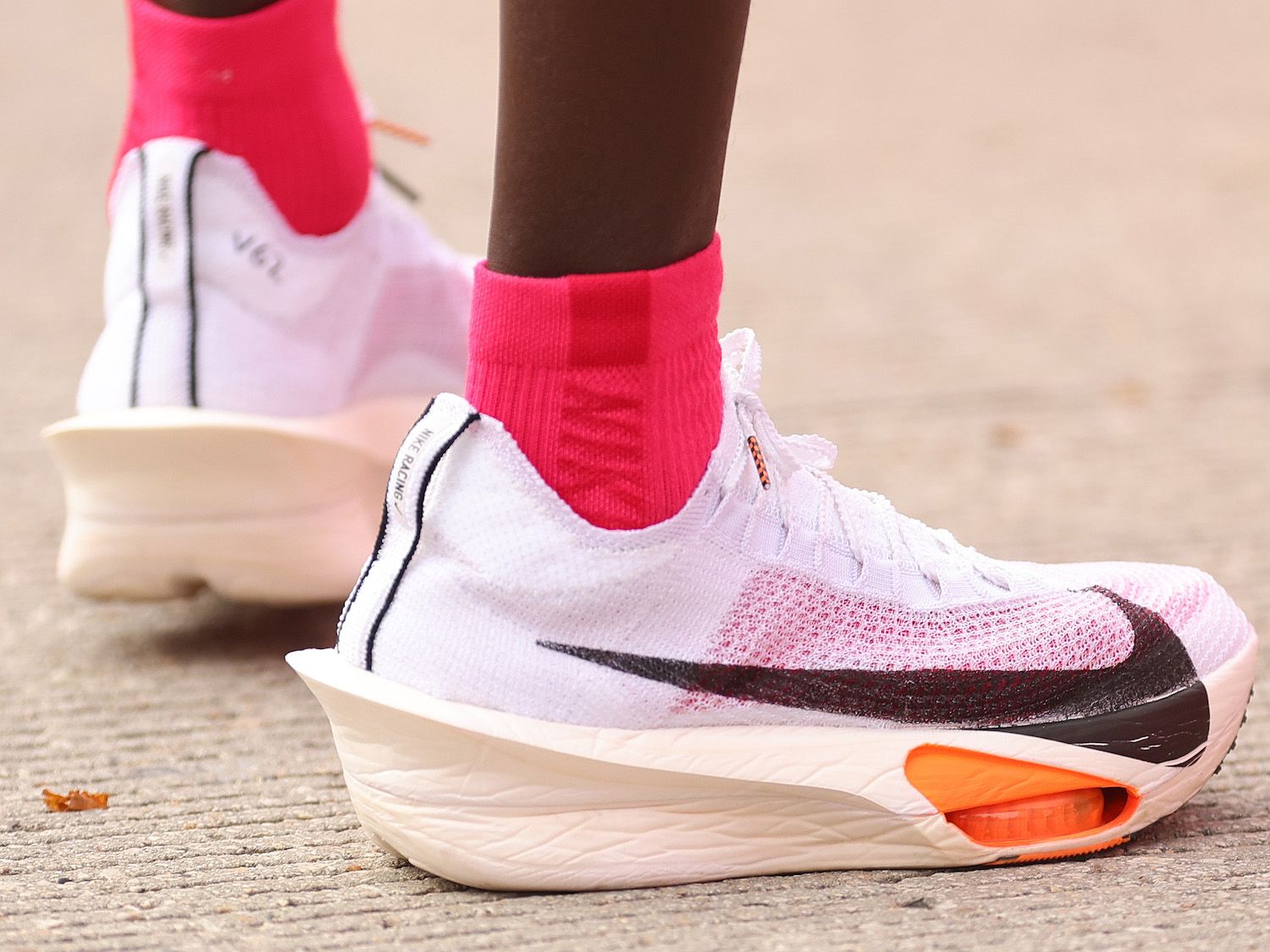 kipchoge marathon shoe