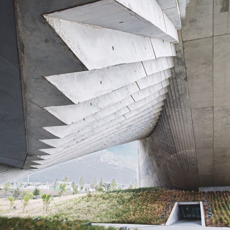 ANDO'S HANDS Tadao Ando Works 1976-2020/LIMITED EXCLUSIVE