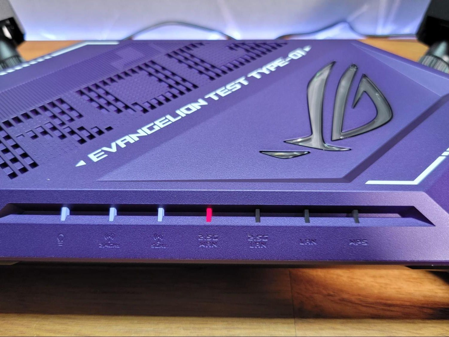 Asus ROG Rapture GT-AX6000 EVA Edition Review: Polarizing Looks