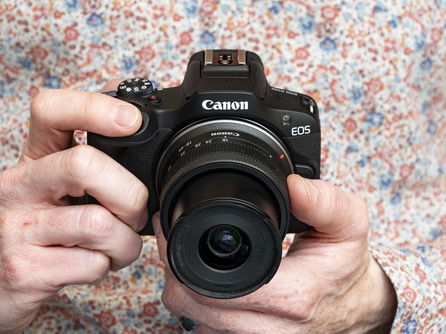 キャノン　canon EOS R100 キヤノン EOS R100 レビュー｜風景写真を始めたい人にもおすすめ